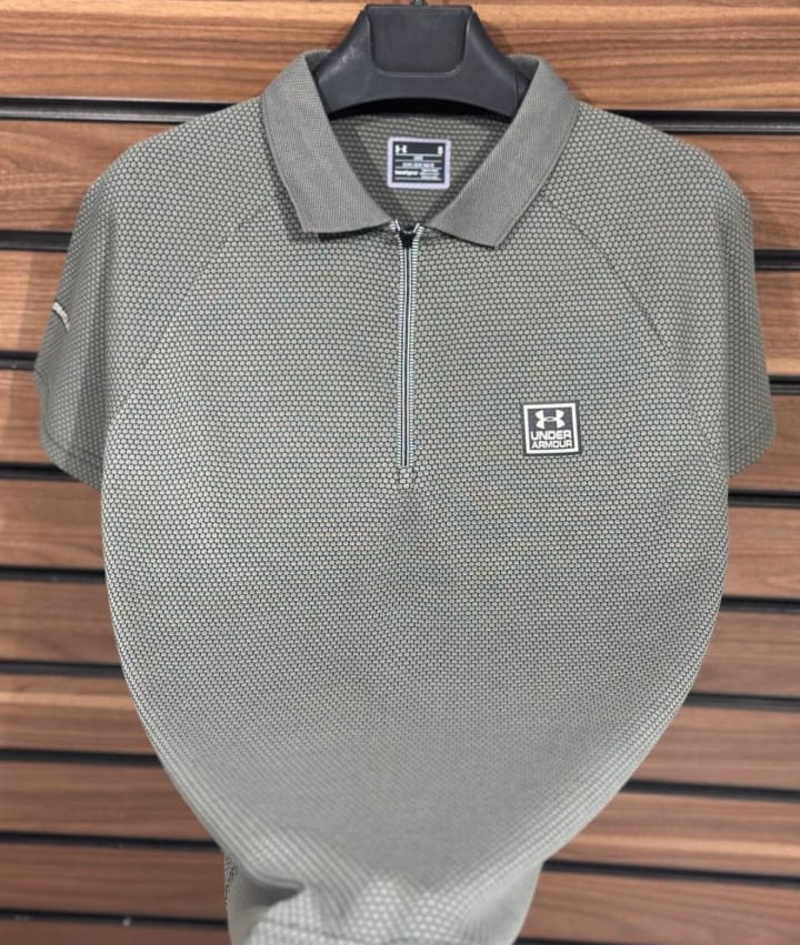 ERKEK YAKALI YARIM FERMUARLI TİŞÖRT UNDER ARMOUR HAKİ